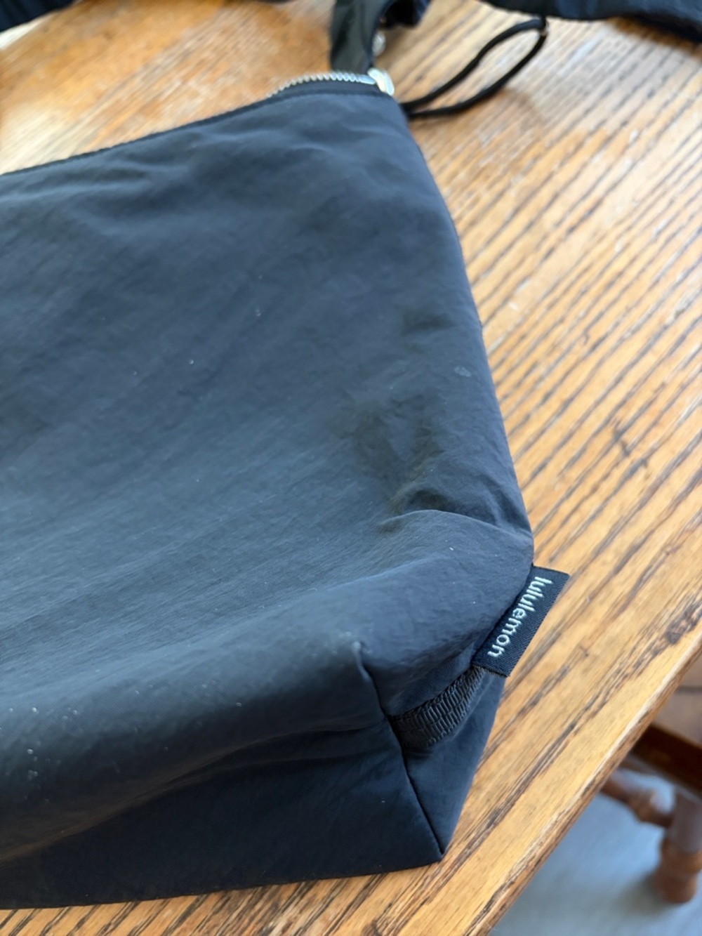 NEW  Lululemon athletica Black crossbody bag - Picture 5 of 5